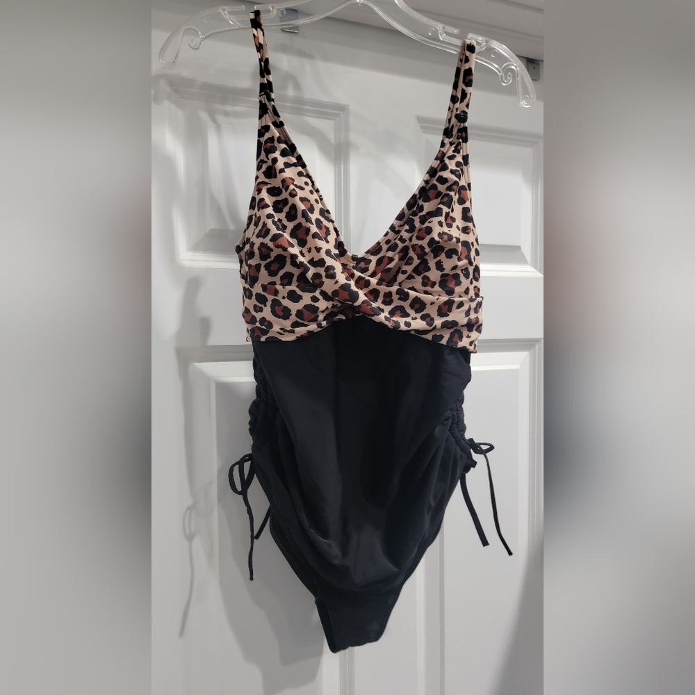 Heathyoga one piece swimsuit medium